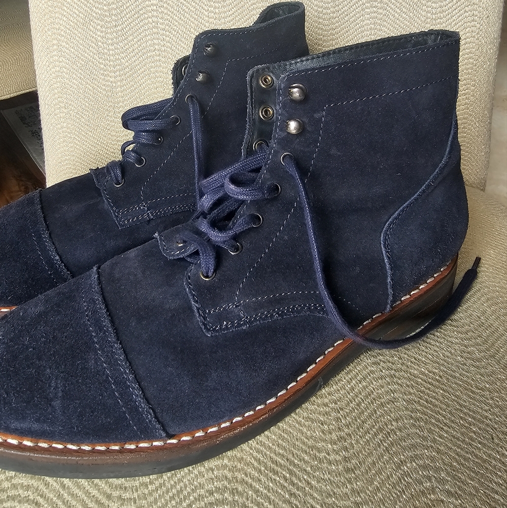 Thursday Navy Captain boots